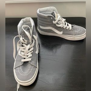Vans Sk8-Hi Unisex grey and white sneakers